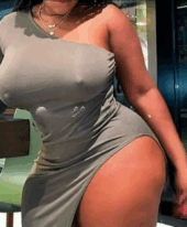 Belle chatte chaude