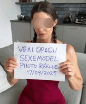 PAOLA ETUDIANTE_FONTAINE